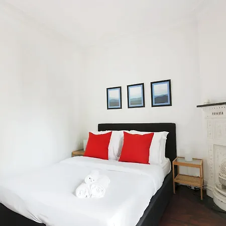 1Br Near Central Paris & Bastille * Parigi